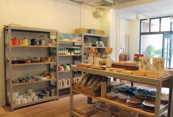 MARKUS (マルクス)