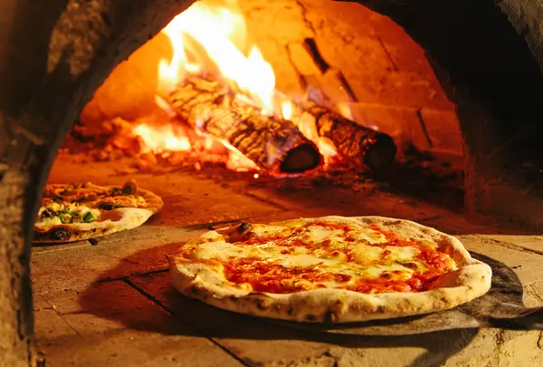 PIZZA and CAFE カジカーノ