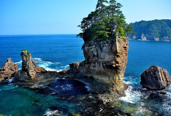 三王岩