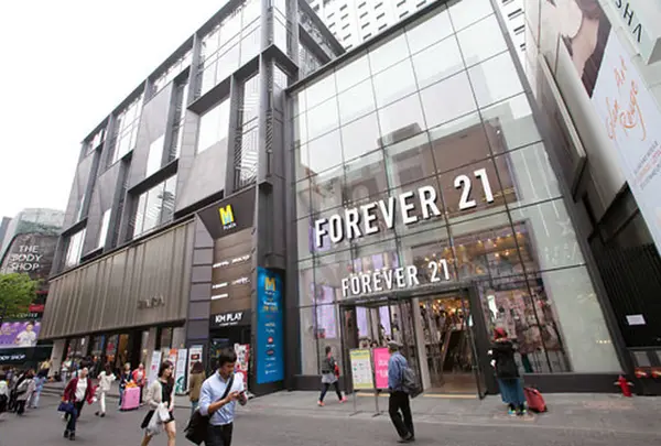 M PLAZA