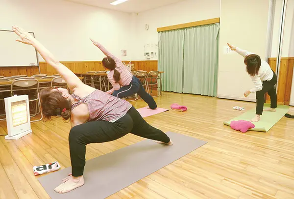 薬膳料理とヨガで心も体も健康に