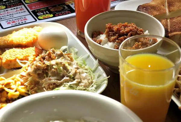 大盛満腹食堂☆まんが喫茶はなこ