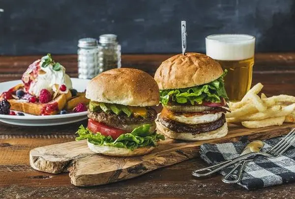 J.S. BURGERS CAFE