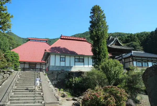 岩松院