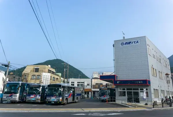 青方バスセンター