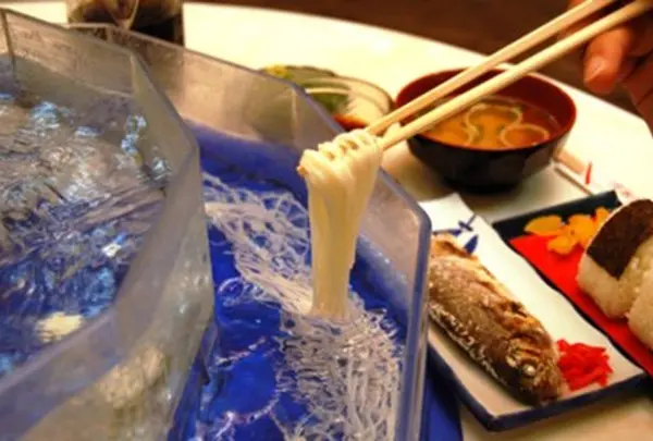 唐船峡そうめん流し市営