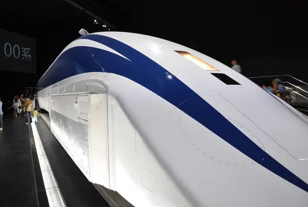 実車展示は名古屋で見れます