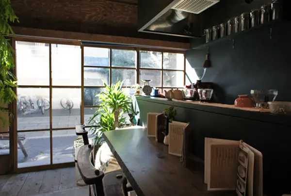 アンティークな店内