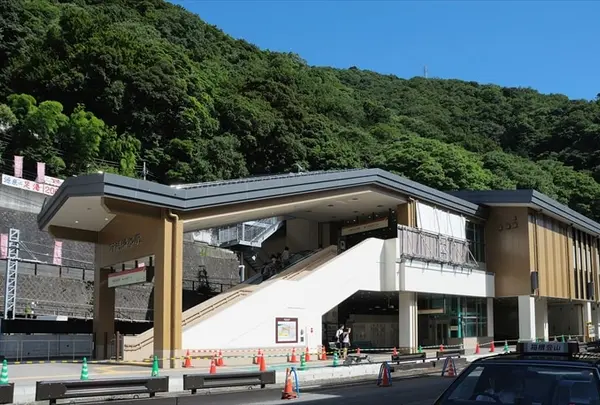 箱根湯本駅