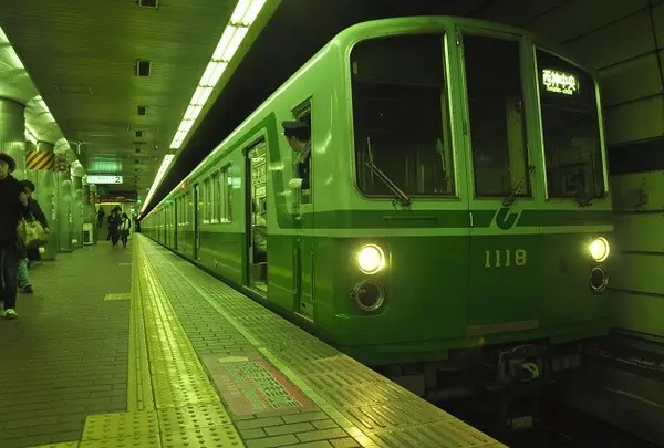 地下鉄三宮駅