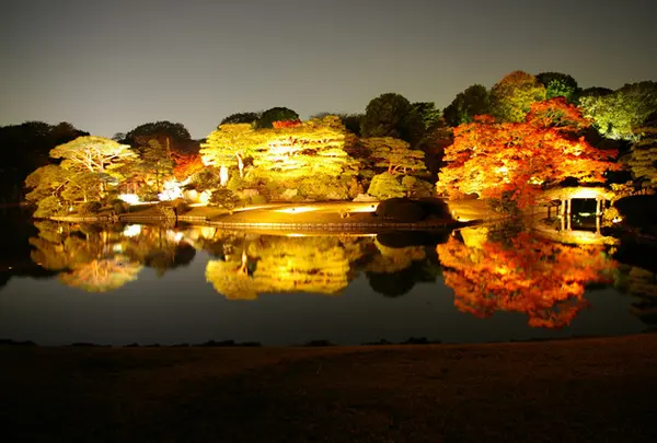 六義園