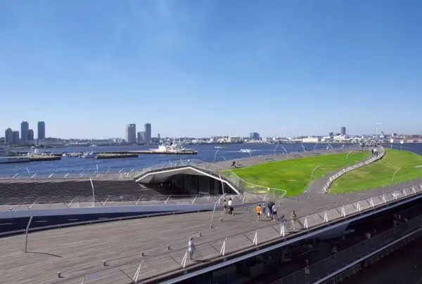 横浜港大さん橋国際客船ターミナル（大さん橋）