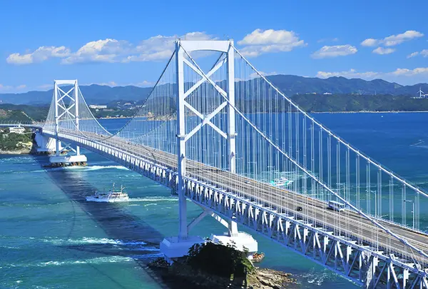 大鳴門橋