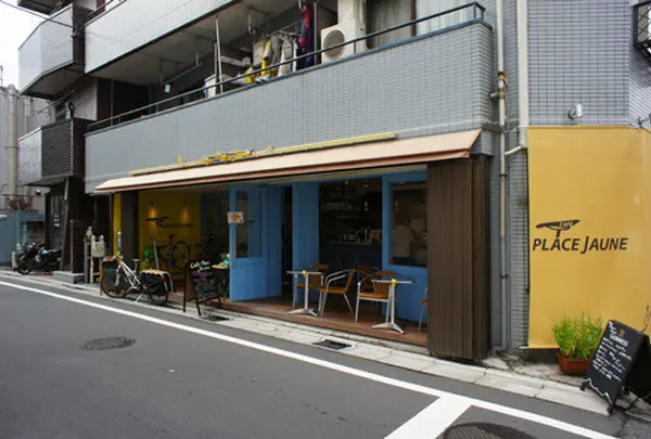 カフェ・プラス・ジョーヌ