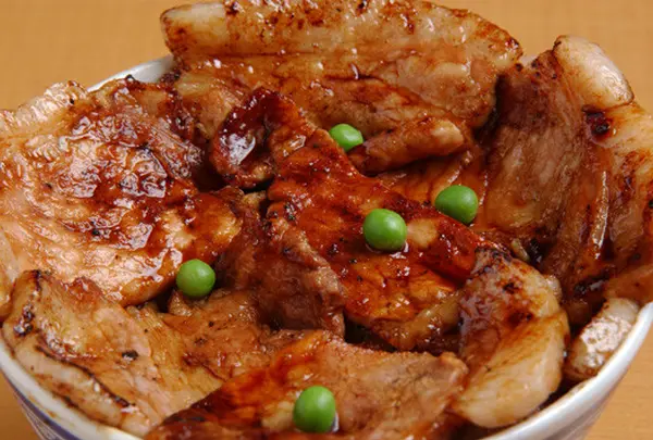 〔帯広市街〕ぱんちょう豚丼
