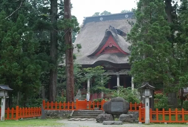 出羽三山神社 三神合祭殿