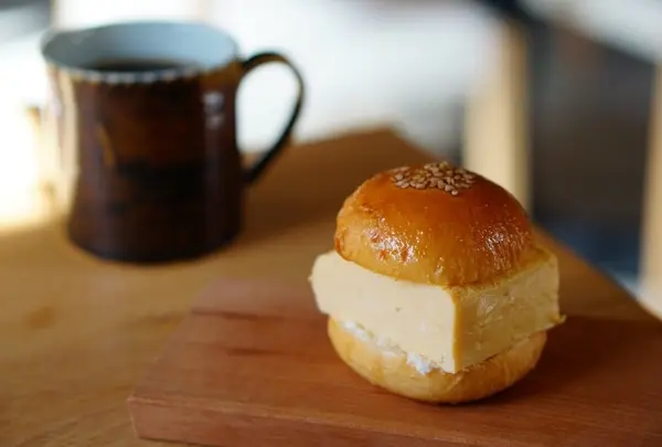 knot café