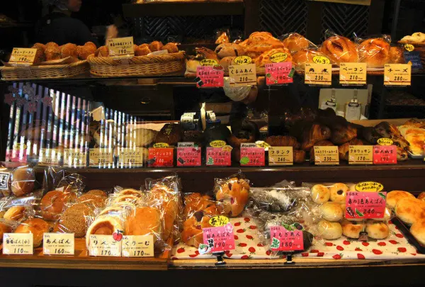 小麦と酵母 濱田家 三軒茶屋本店