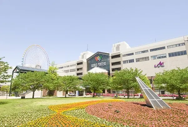 横浜ワールドポーターズ