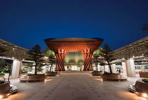 金沢駅