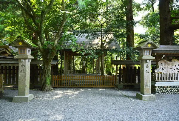 天岩戸神社