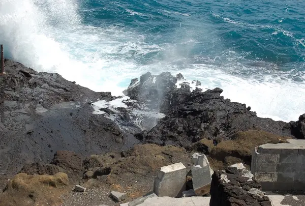 Halona Blowhole Lookout