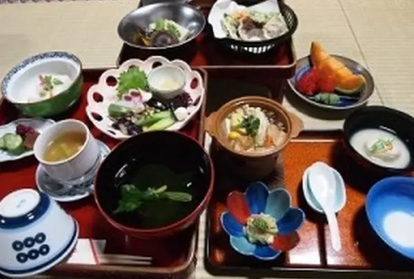 本場でいただく「精進料理」