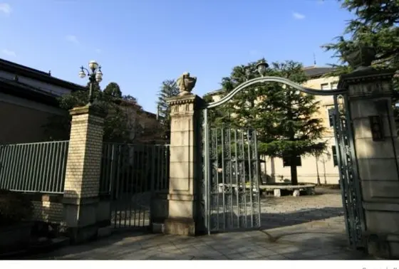カフェレストラン長楽館　東山区八坂鳥居前東入（円山公園）