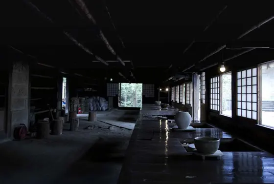 「自分の負けたと思う作品を購入する。」
