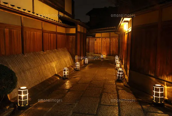 石塀小路