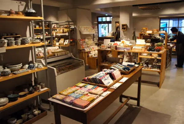 日本百貨店