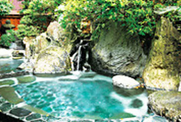 城山荘