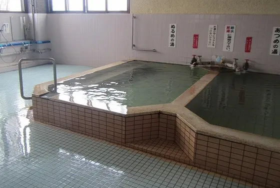 朝6時から営業！