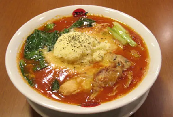 太陽のトマト麺十日市場支店