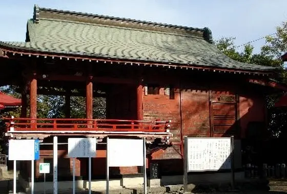 風情のある神楽殿