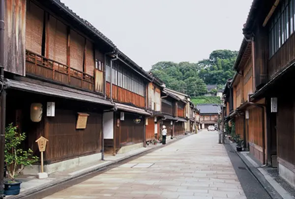 ひがし茶屋街