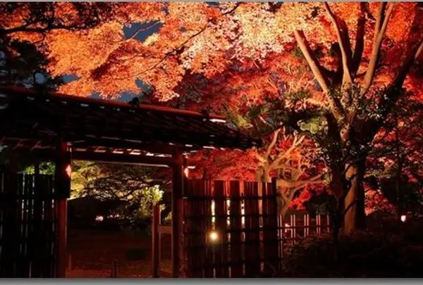 六義園