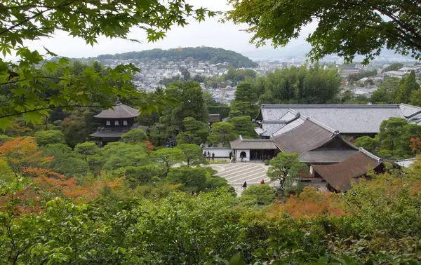紅葉の時期がおすすめ