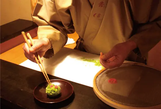 目の前で見られる職人技！