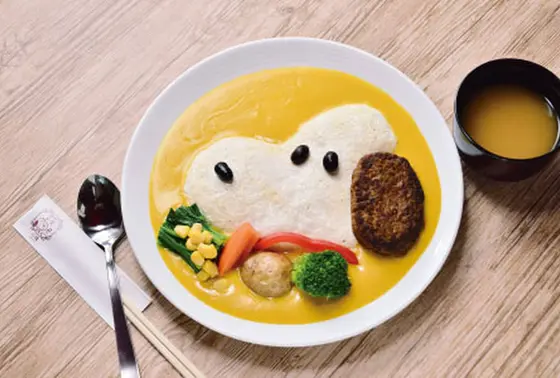 スヌーピー ハンバーガーオムライス
