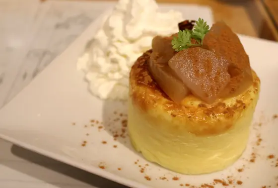 名物スフレケーキ