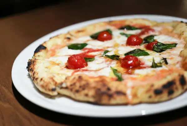 motive pizzeria e caseificio