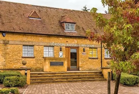Gordon Russell Design Museum (ゴードン ラッセル デザインミュージアム）