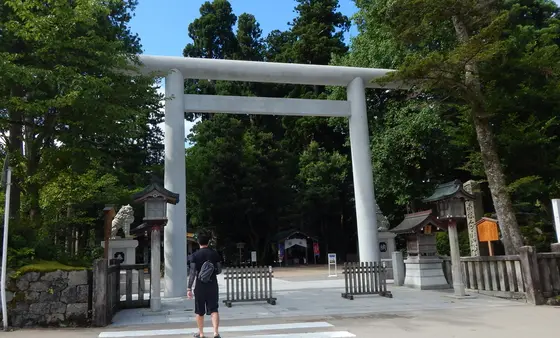 加賀国の一宮でもあります
