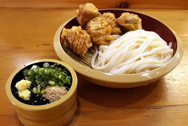 うどんや まるちゃん
