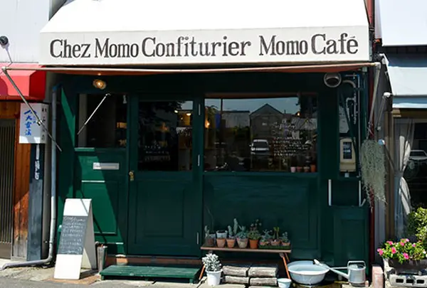 Chez Momo