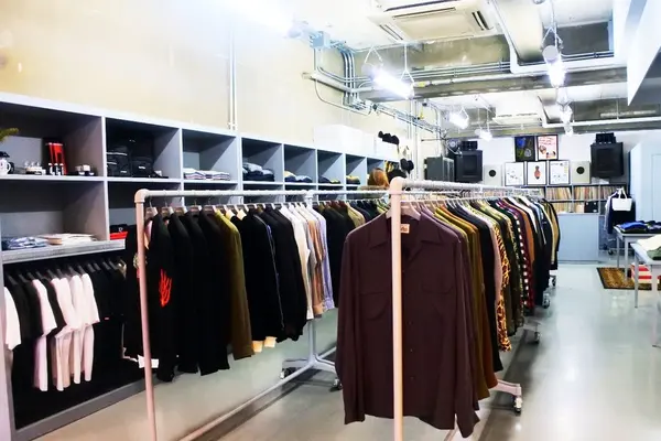 店内奥