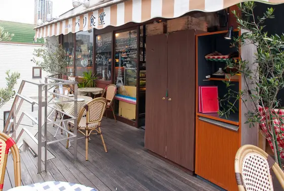 テラス席も、、