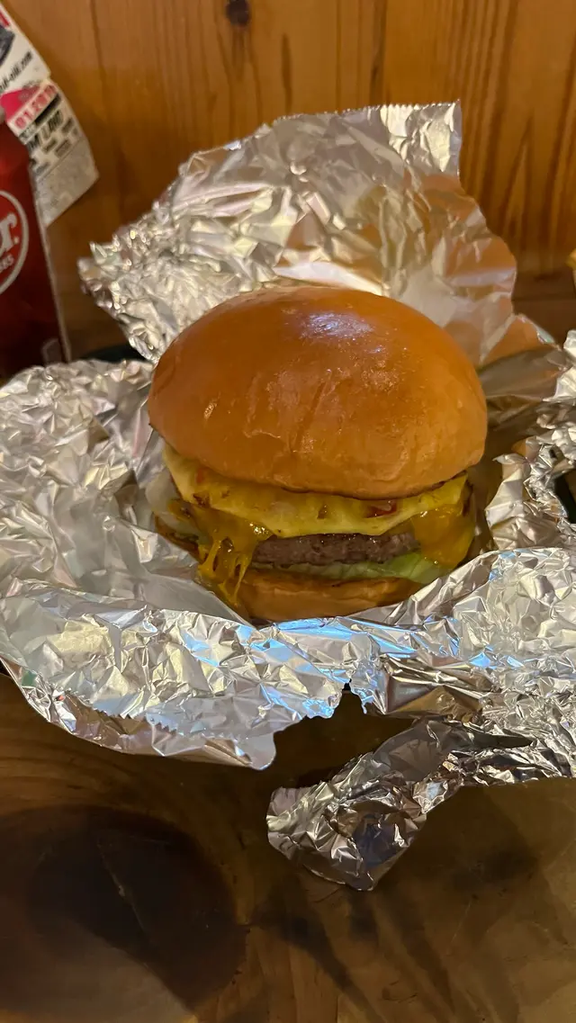 AUNTY-MEE BURGER（アンティーミーバーガー）
