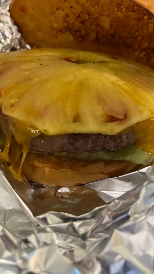AUNTY-MEE BURGER（アンティーミーバーガー）